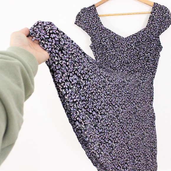 *Urban Outfitters Finnigan Floral Mini Dress - Picture 8 of 10